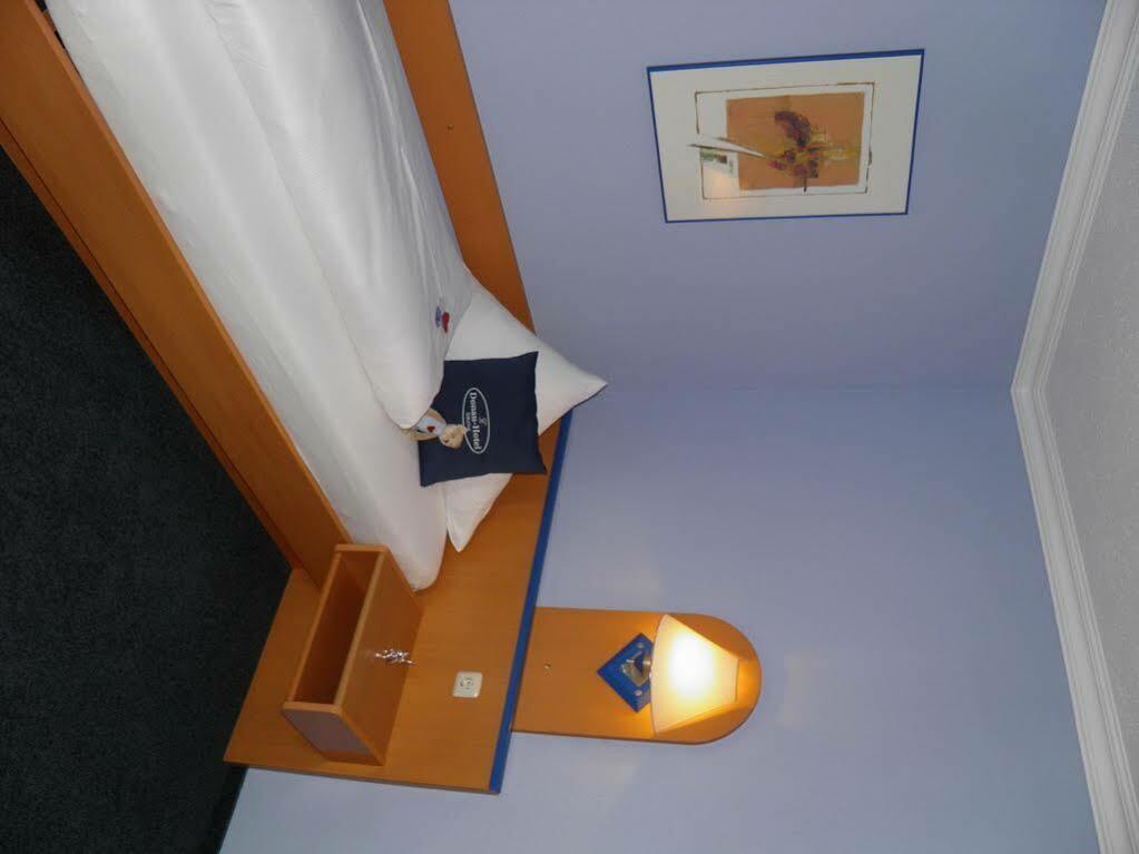 Donau-Hotel Sinzing Esterno foto